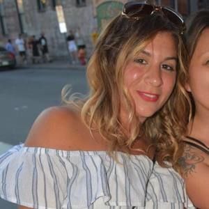 Meet your Posher, Melissa